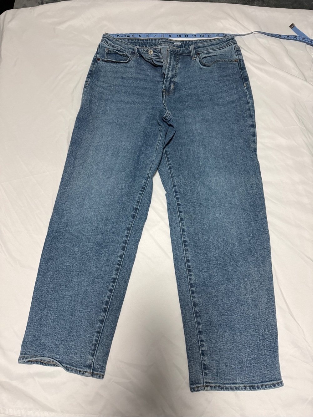 Old Navy OG Loose Relaxed Fit Women's Jeans in Medium Blue